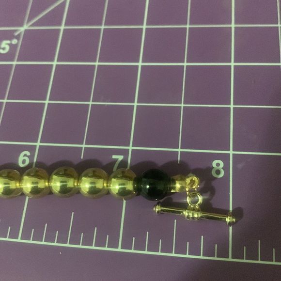 button/ zipper pull - Picture 5 of 6